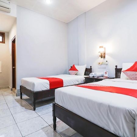 Oyo 2411 Taman Mekar Beach Inn 2 Kuta Lombok Eksteriør billede